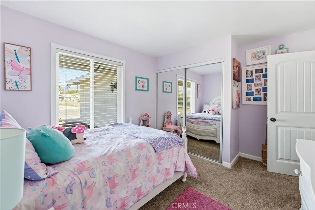 251 E Scott, Rialto, California 92376 home-pic-18