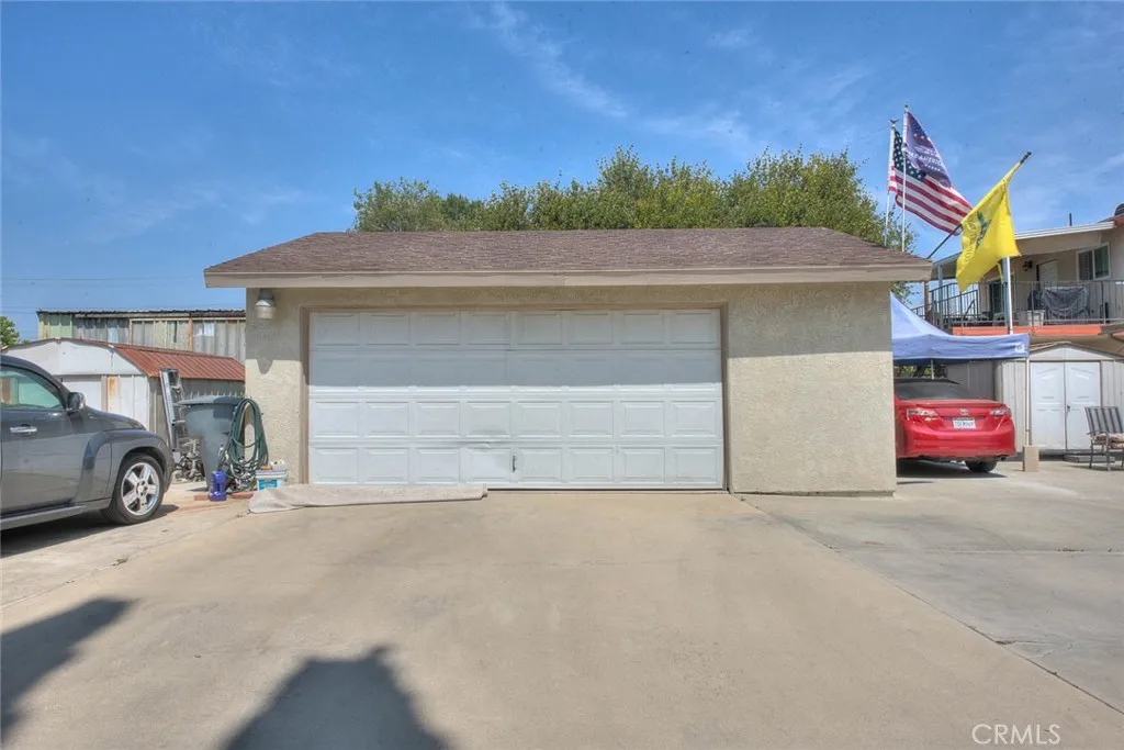 12524 Ross Avenue, Chino, California 91710 home-pic-21