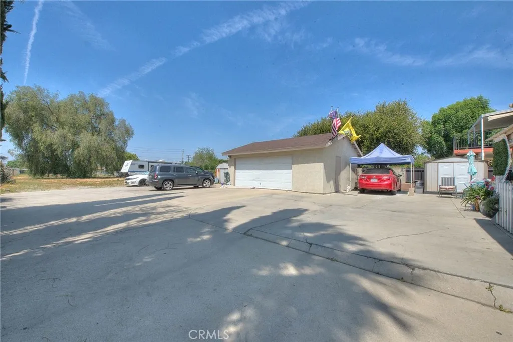 12524 Ross Avenue, Chino, California 91710 home-pic-19