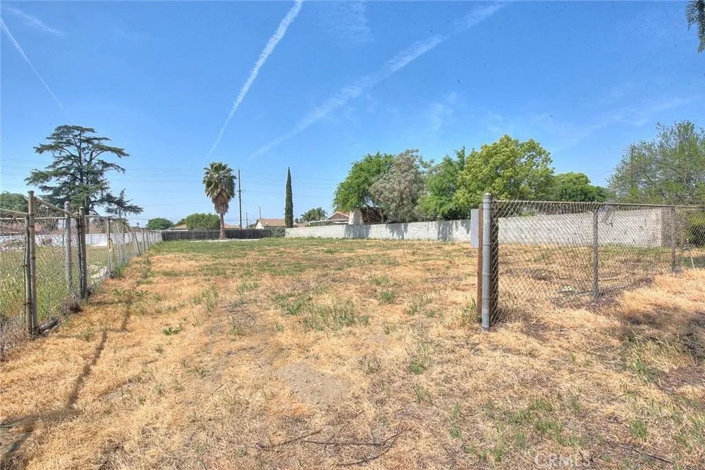 12524 Ross Avenue, Chino, California 91710 home-pic-27