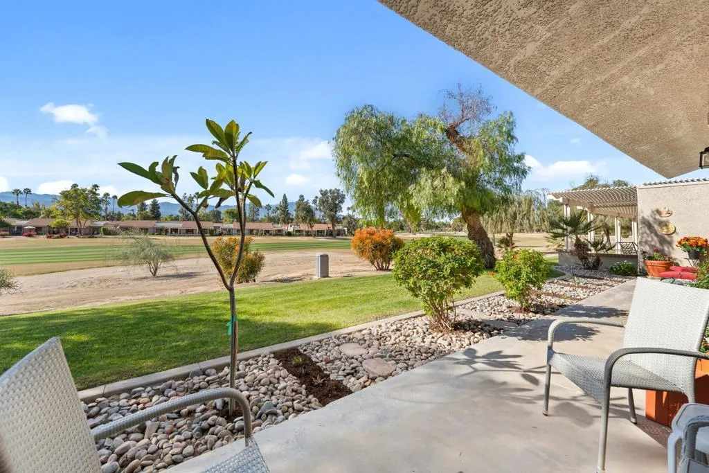 40467 Bay Hill Way, Palm Desert, California 92211 home-pic-20