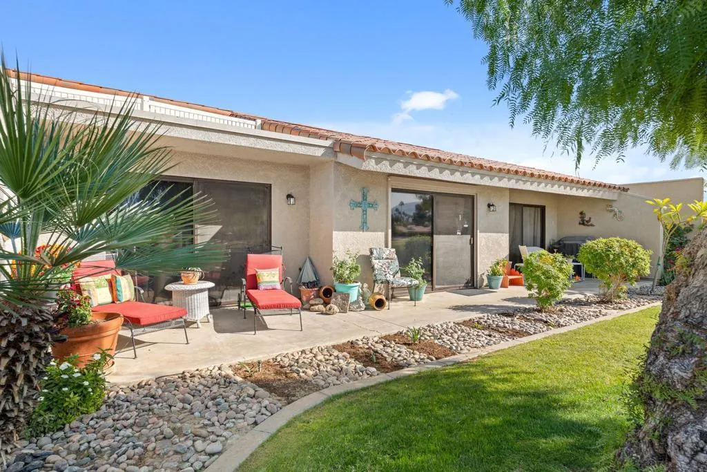 40467 Bay Hill Way, Palm Desert, California 92211 home-pic-19