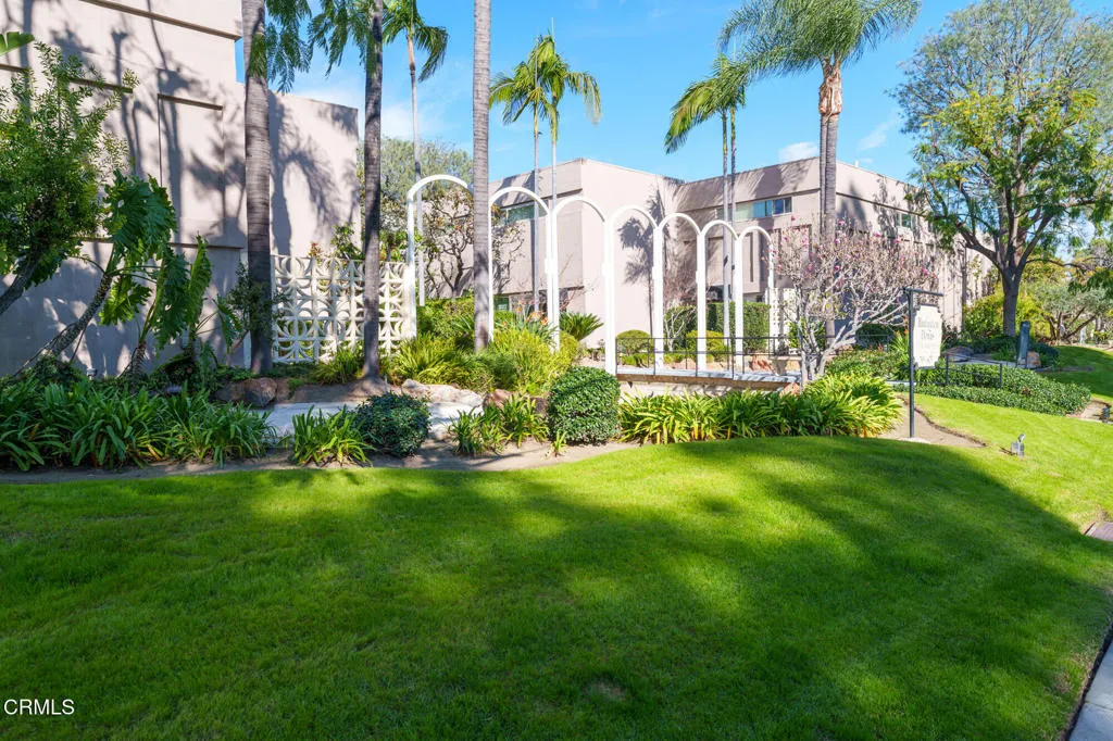 579 Fairview Avenue 14, Arcadia, California 91007 home-pic-2