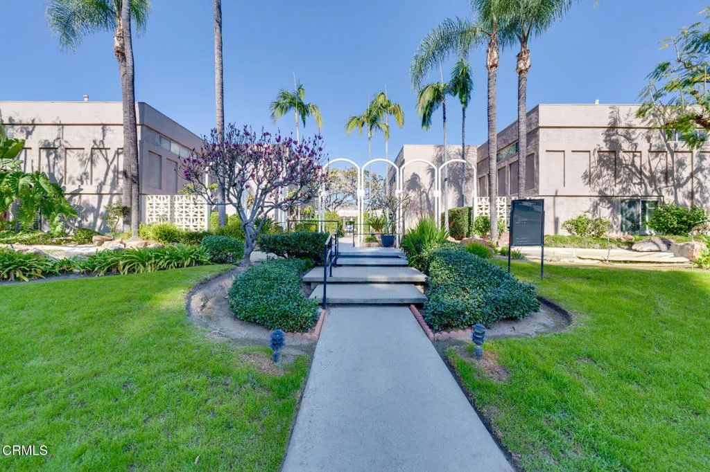 579 Fairview Avenue 14, Arcadia, California 91007 home-pic-1