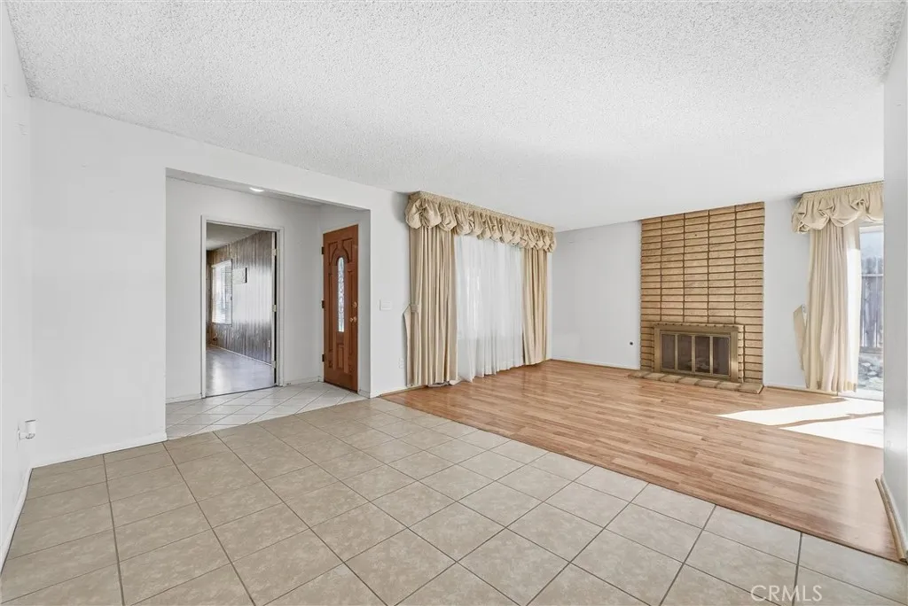 4314 Baggett Drive, Riverside, California 92505 home-pic-6