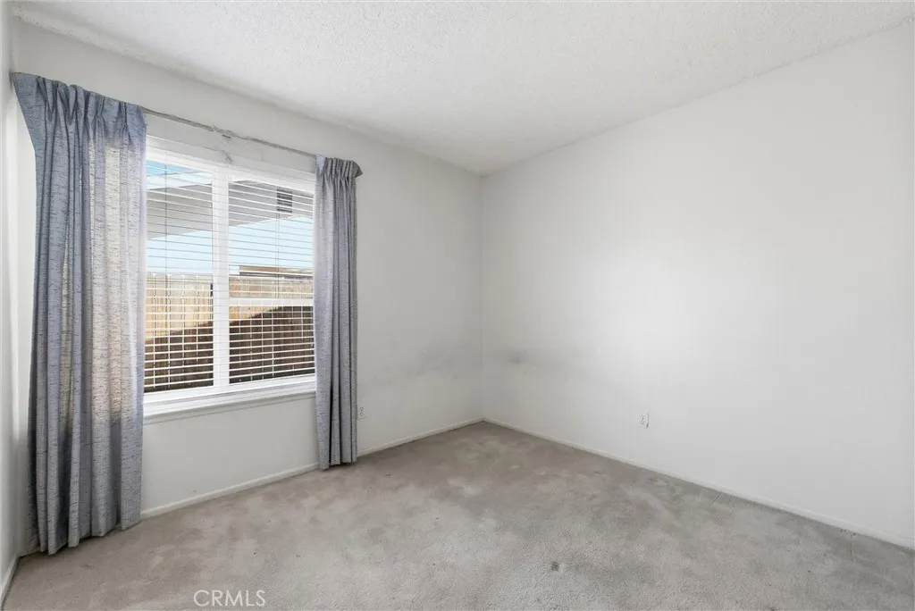 4314 Baggett Drive, Riverside, California 92505 home-pic-21