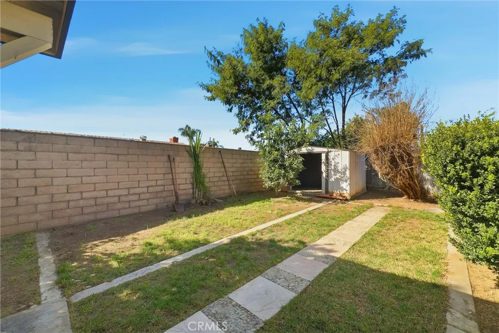 4314 Baggett Drive, Riverside, California 92505 home-pic-30