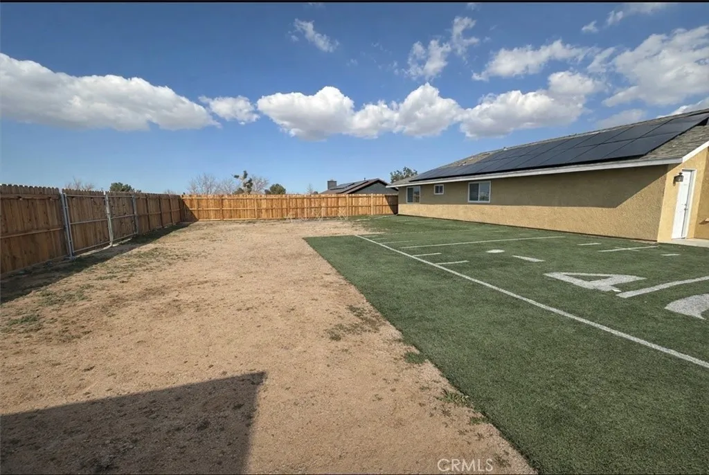 11922 Calcite Avenue, Hesperia, California 92345 home-pic-43