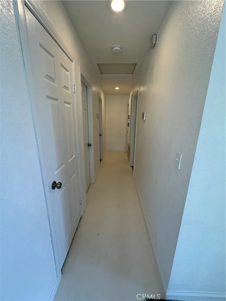 11922 Calcite Avenue, Hesperia, California 92345 home-pic-23