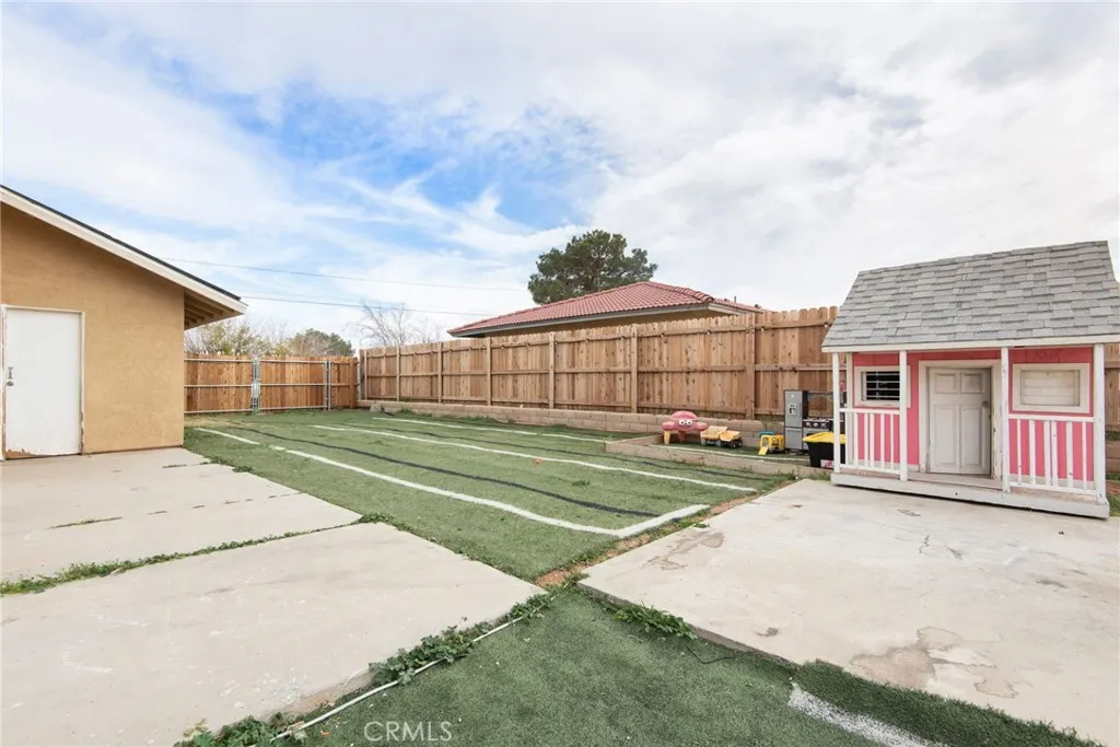 11922 Calcite Avenue, Hesperia, California 92345 home-pic-47