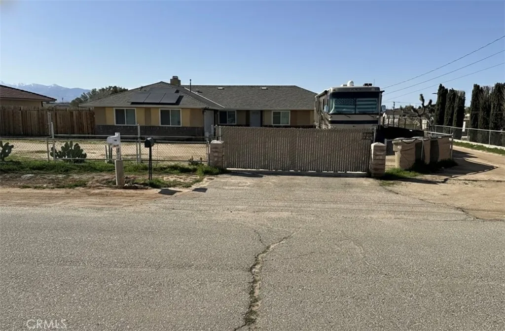 11922 Calcite Avenue, Hesperia, California 92345 home-pic-5