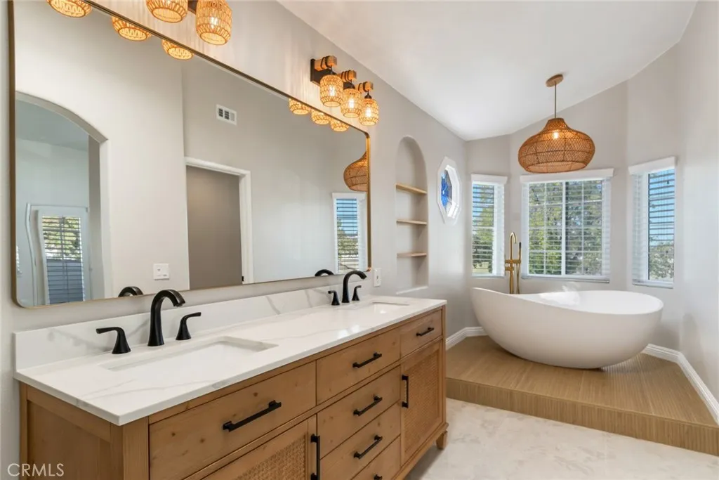 6282 Shaker Drive, Riverside, California 92506 home-pic-45