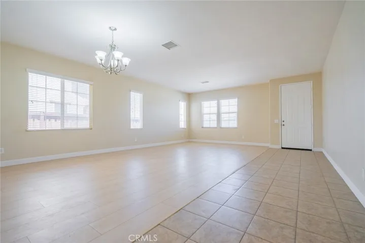 8848 Palo Alto, Hesperia, California 92344