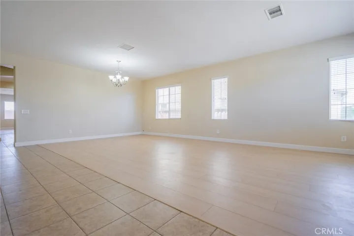 8848 Palo Alto, Hesperia, California 92344