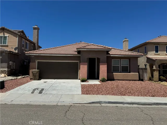 8848 Palo Alto, Hesperia, California 92344