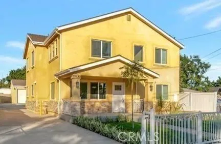 1111 St N Mulberry, Compton, California 90222