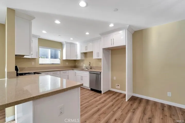 1111 St N Mulberry, Compton, California 90222
