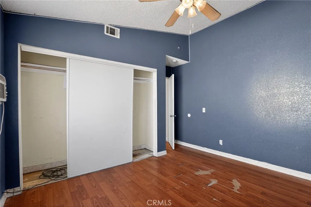 2559 E Avenue J2, Lancaster, California 93535 home-pic-24