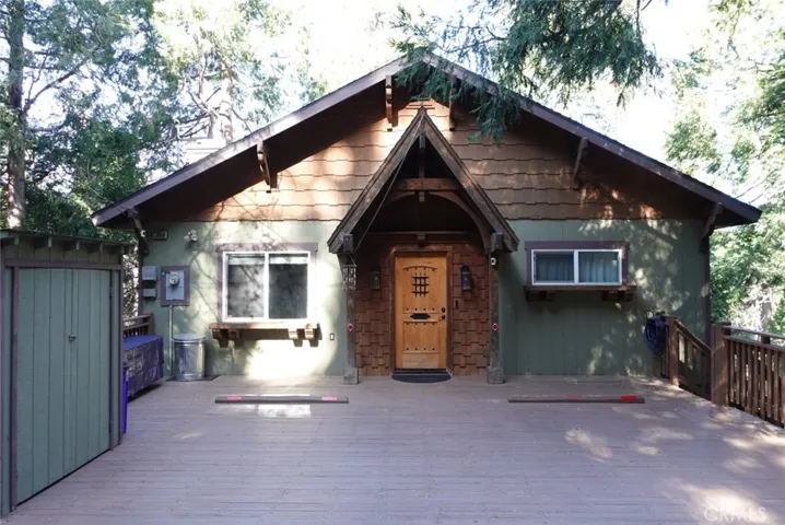 23950 Bowl Rd, Crestline, California 92325