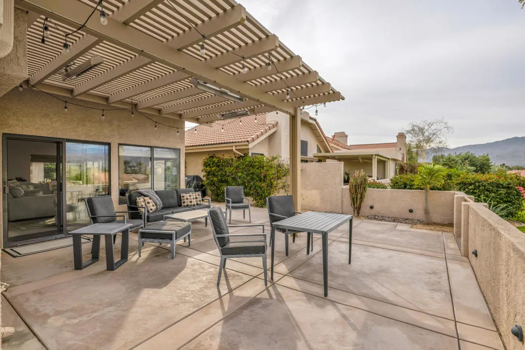 12 Bonita Lane, Palm Desert, California 92260 home-pic-31