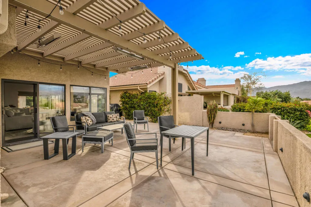 12 Bonita Lane, Palm Desert, California 92260 home-pic-28