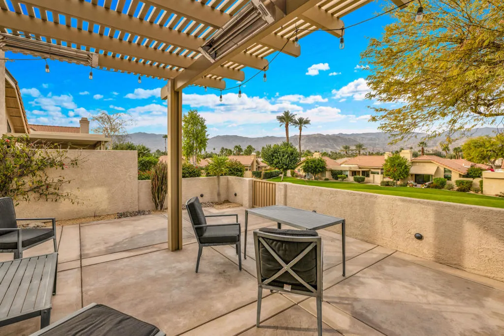 12 Bonita Lane, Palm Desert, California 92260 home-pic-27