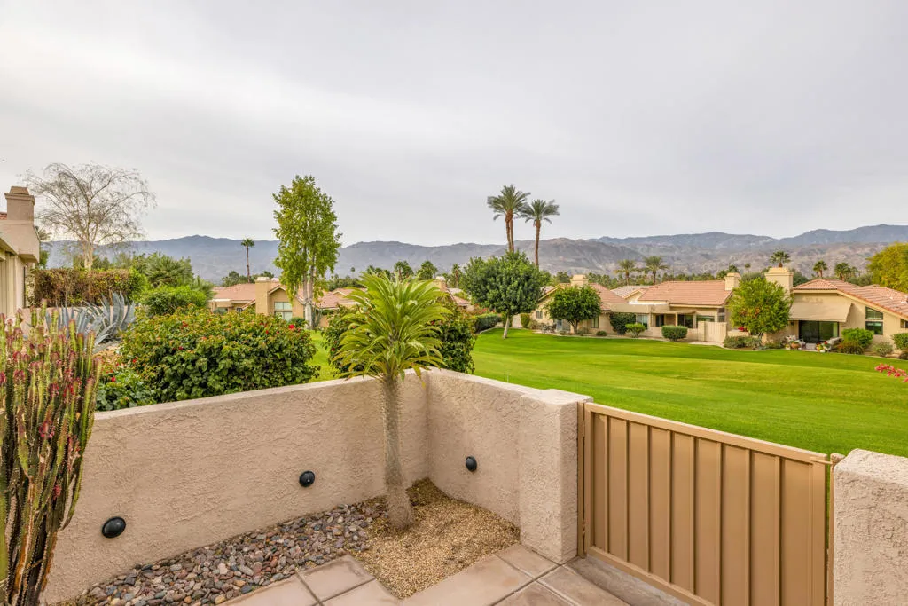 12 Bonita Lane, Palm Desert, California 92260 home-pic-36