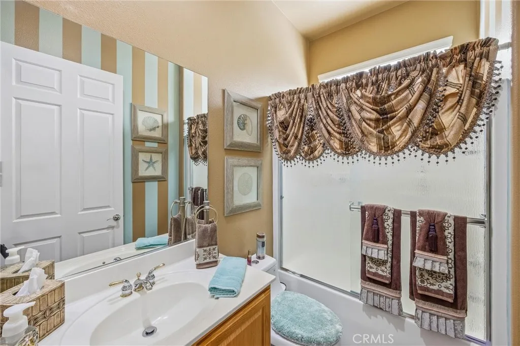 484 Brooklawn, Banning, California 92220 home-pic-23