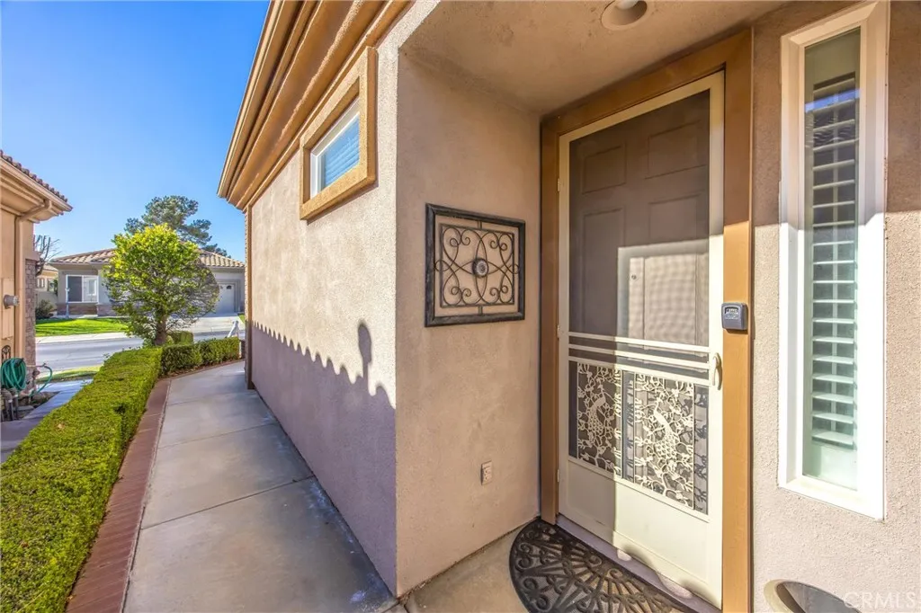 484 Brooklawn, Banning, California 92220 home-pic-26