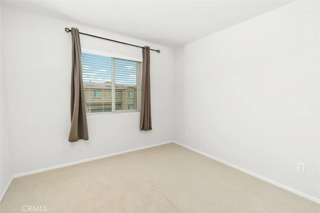 36415 Flare, Winchester, California 92596 home-pic-16