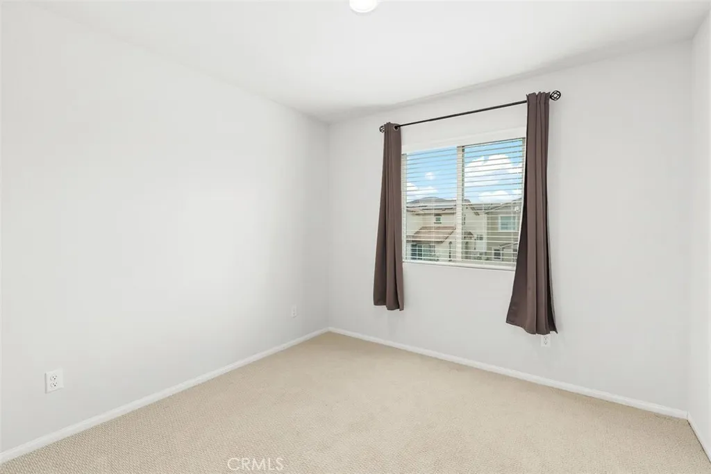 36415 Flare, Winchester, California 92596 home-pic-15