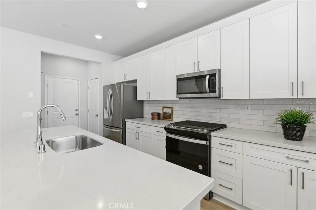 36415 Flare, Winchester, California 92596 home-pic-7
