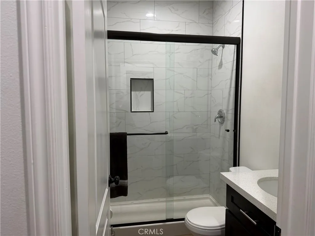 279 W 39th, San Bernardino, California 92405 home-pic-11