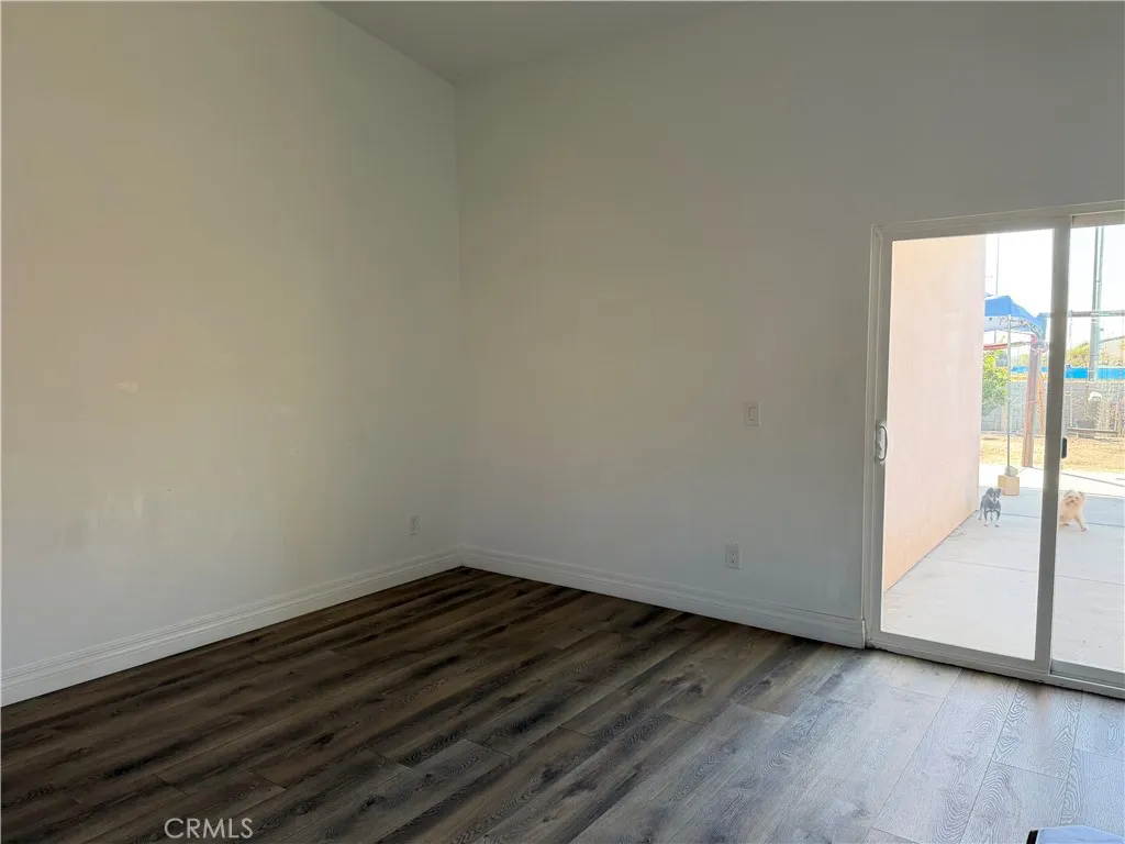 279 W 39th, San Bernardino, California 92405 home-pic-4