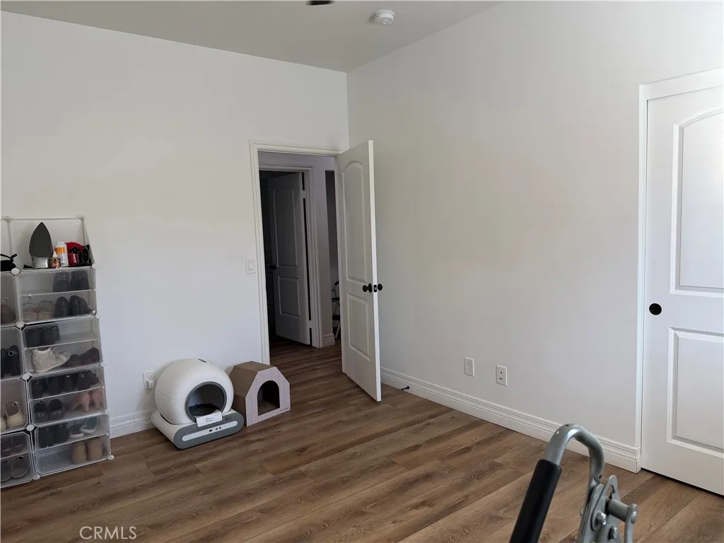 279 W 39th, San Bernardino, California 92405 home-pic-16