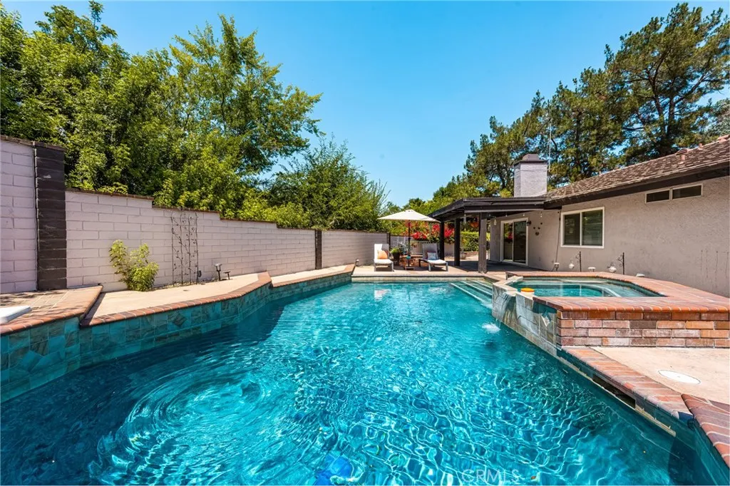 1520 E Newcrest Drive, West Covina, California 91792 home-pic-13