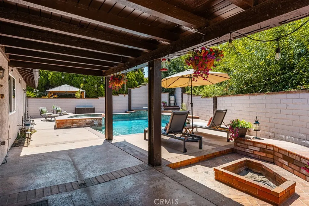 1520 E Newcrest Drive, West Covina, California 91792 home-pic-8