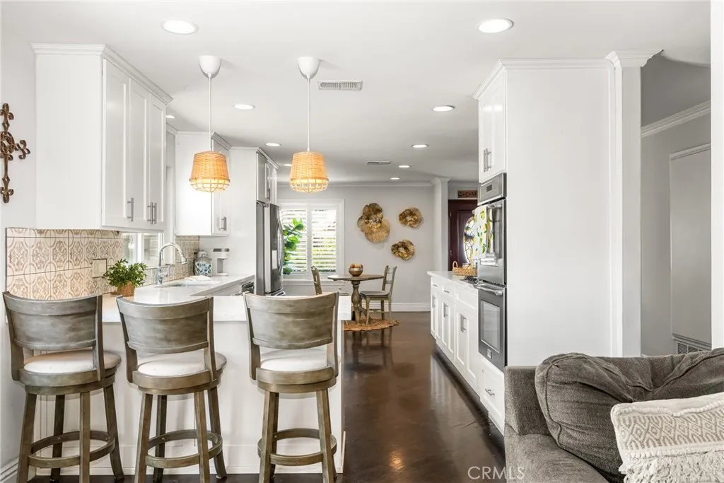 1520 E Newcrest Drive, West Covina, California 91792 home-pic-24