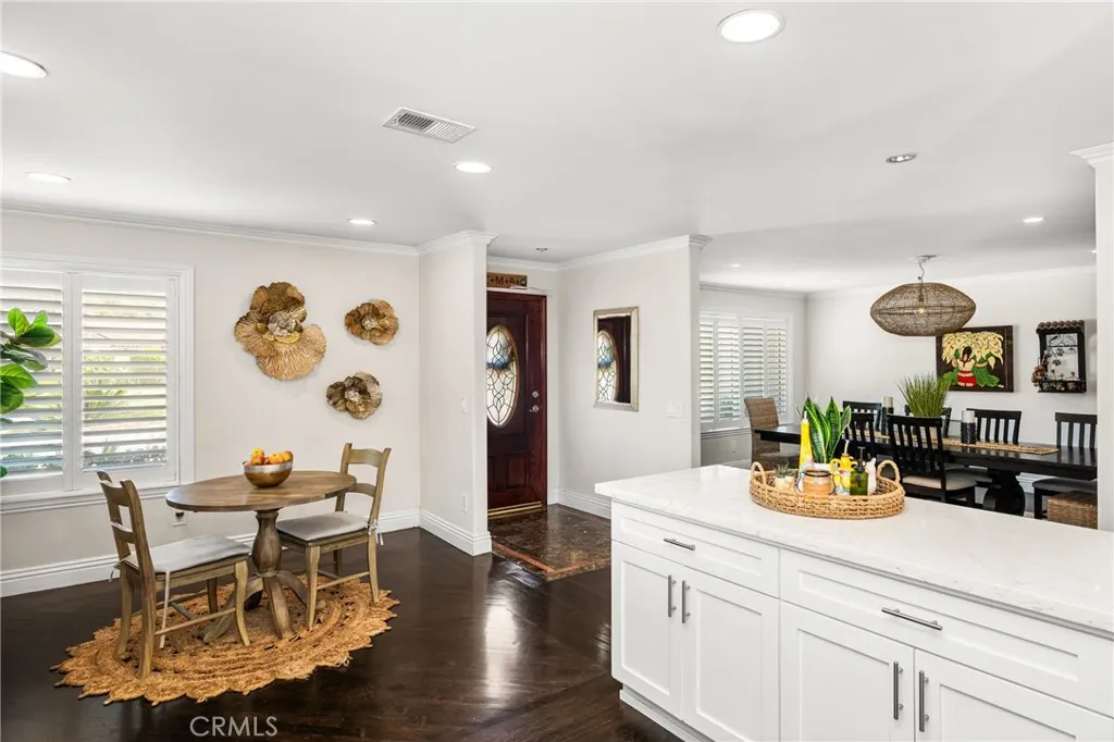 1520 E Newcrest Drive, West Covina, California 91792 home-pic-28