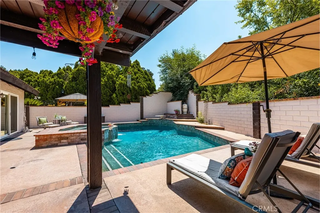 1520 E Newcrest Drive, West Covina, California 91792 home-pic-9