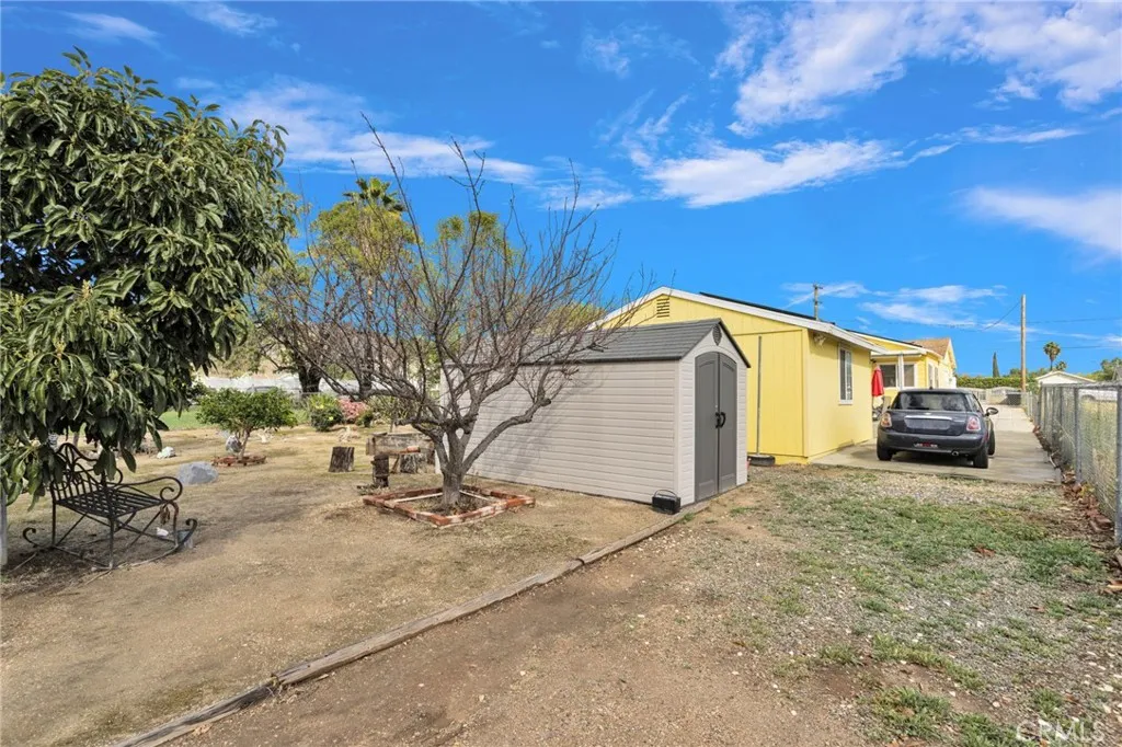 4487 Tyrolite, Jurupa Valley, California 92509 home-pic-49