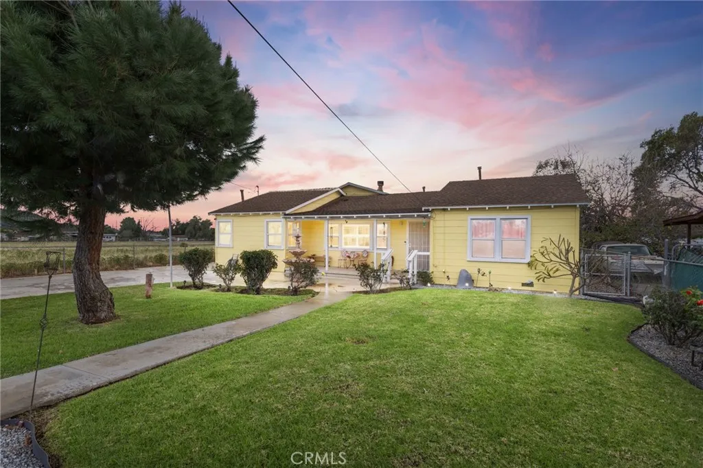 4487 Tyrolite, Jurupa Valley, California 92509 home-pic-2