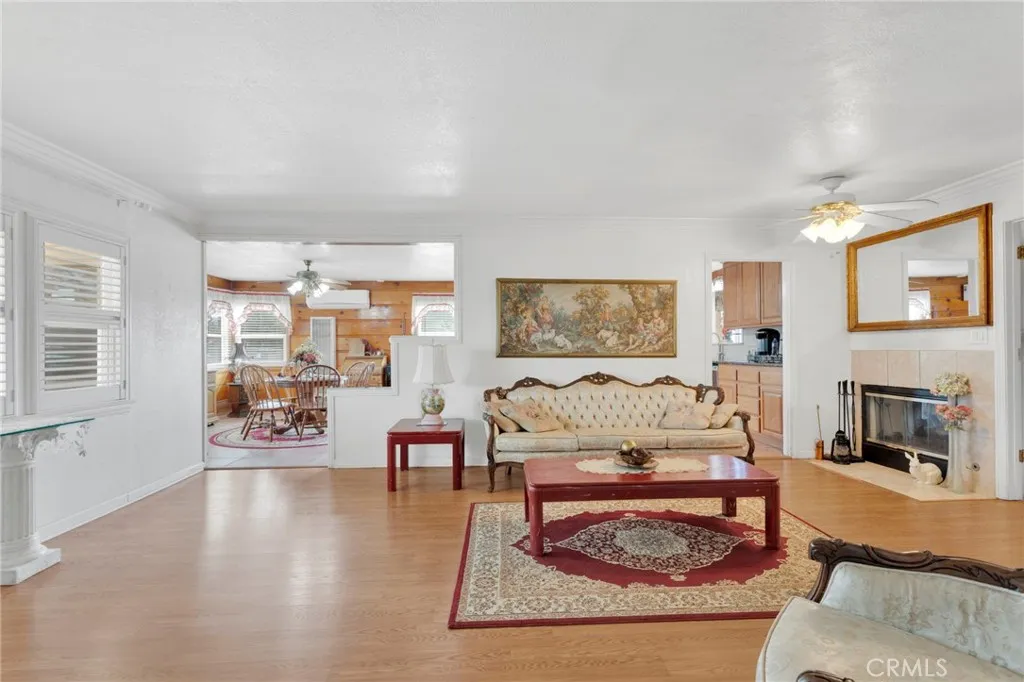 4487 Tyrolite, Jurupa Valley, California 92509 home-pic-15