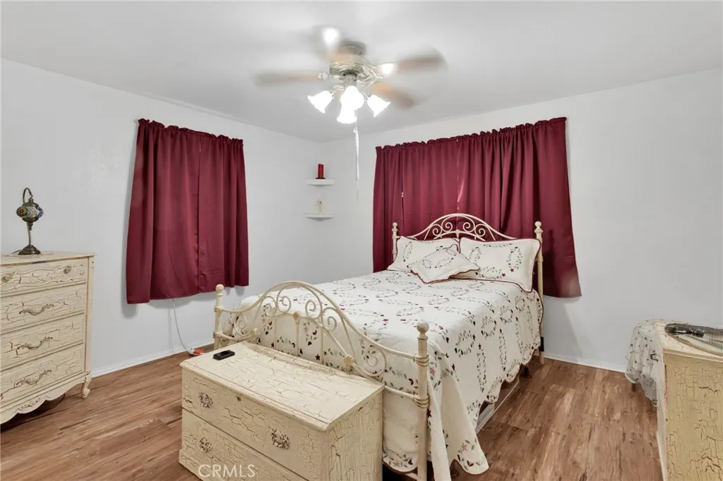 4487 Tyrolite, Jurupa Valley, California 92509 home-pic-27