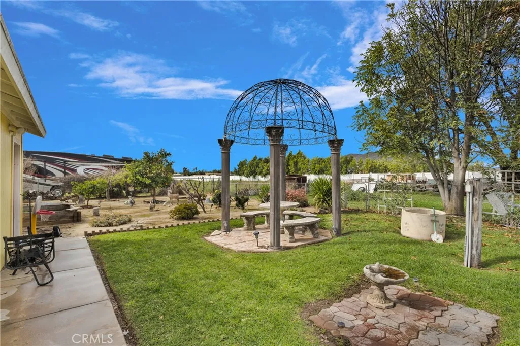 4487 Tyrolite, Jurupa Valley, California 92509 home-pic-3