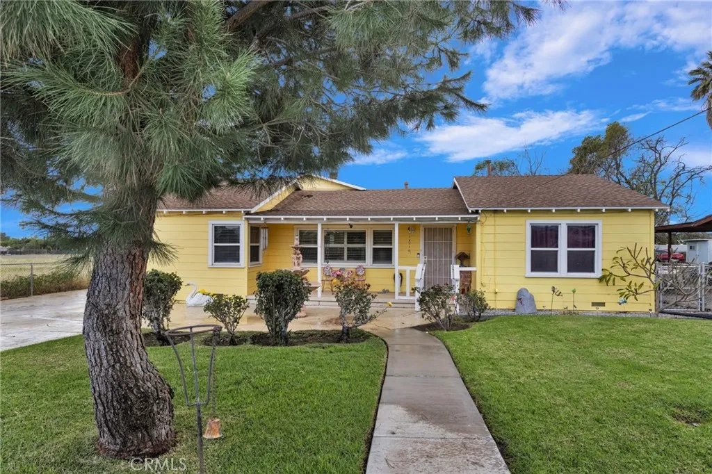 4487 Tyrolite, Jurupa Valley, California 92509 home-pic-39