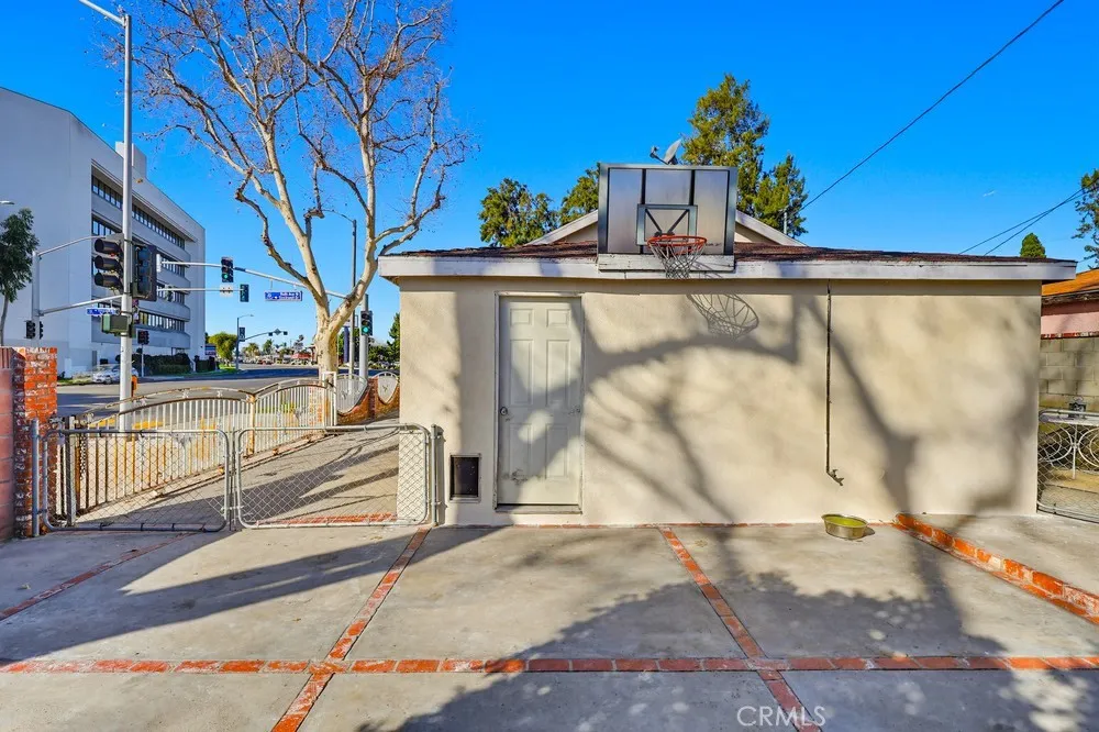 10970 Ruth, Lynwood, California 90262 home-pic-21
