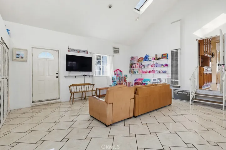 10970 Ruth, Lynwood, California 90262