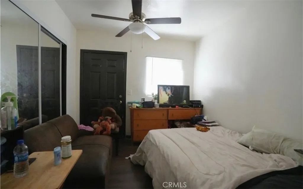 1144 W 85th, Los Angeles, California 90044 home-pic-8