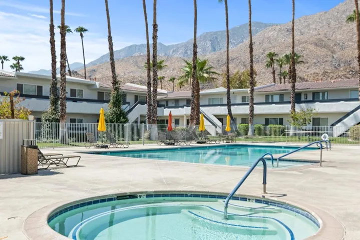 4 pools and 2 spas